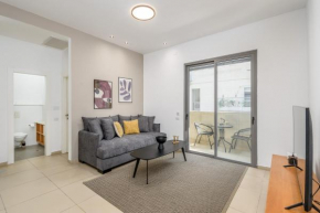 New branded APT by Sea u TLV